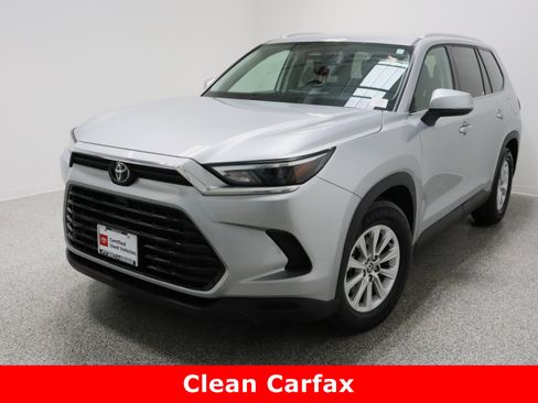 Certified 2025 Toyota Grand Highlander FWD image 2