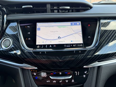 Certified 2024 Cadillac XT6 Premium Luxury w/ Technology Package image 23