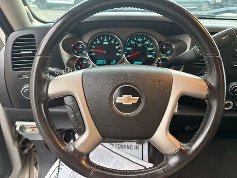 Used 2009 Chevrolet Silverado 1500 LT w/ Power Pack Plus image 16