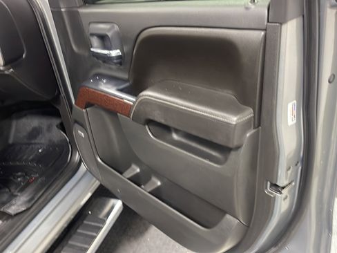 Used 2017 GMC Sierra 1500 SLT AWD/4WD image 17