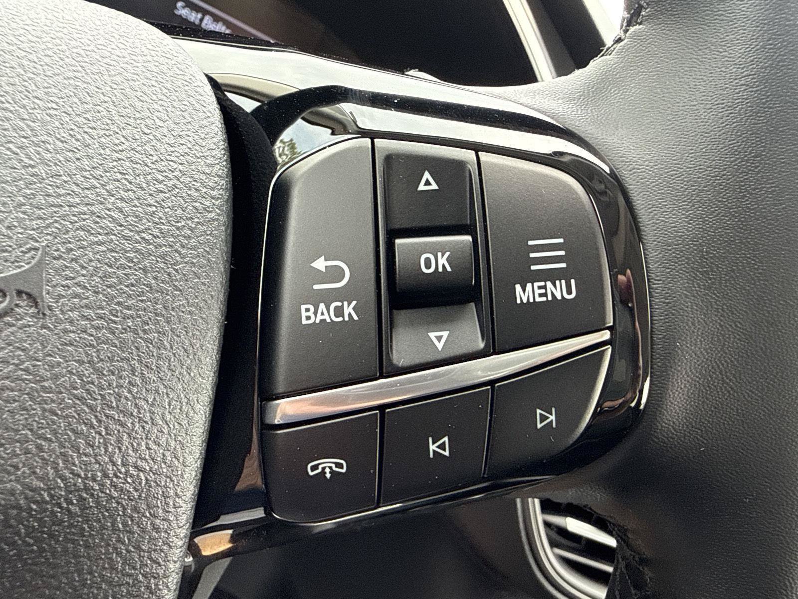 Used 2023 Ford Escape Active AWD/4WD image 15