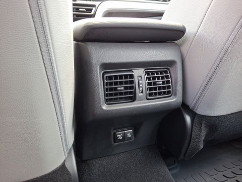 Certified 2025 Toyota Camry SE w/ Convenience Package FWD image 12