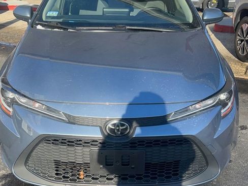 Used 2020 Toyota Corolla L image 1