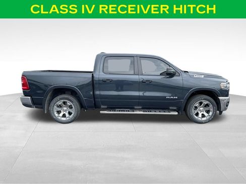 Used 2025 RAM 1500 Big Horn AWD/4WD image 6