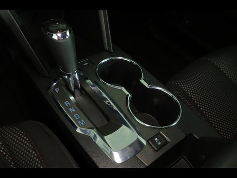 Used 2017 Chevrolet Equinox LS image 22