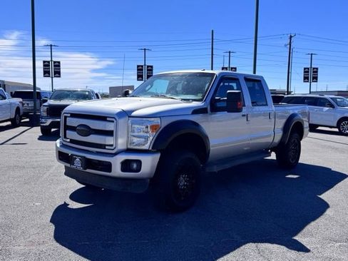 Used 2014 Ford F350 Lariat w/ Lariat Ultimate Package AWD/4WD image 15