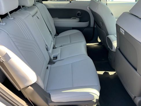 New 2026 Hyundai Palisade FWD Hybrid image 18