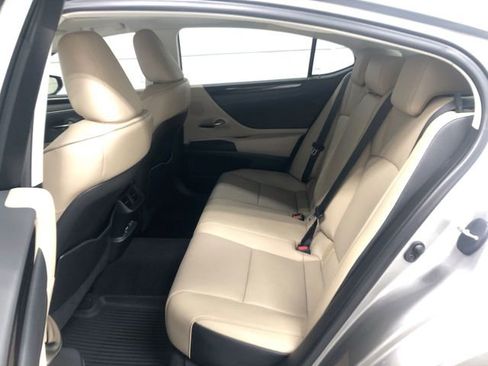 Used 2021 Lexus ES 250 w/ Premium Package AWD/4WD image 28