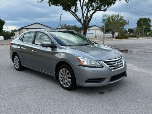Used 2013 Nissan Sentra SV FWD image 4
