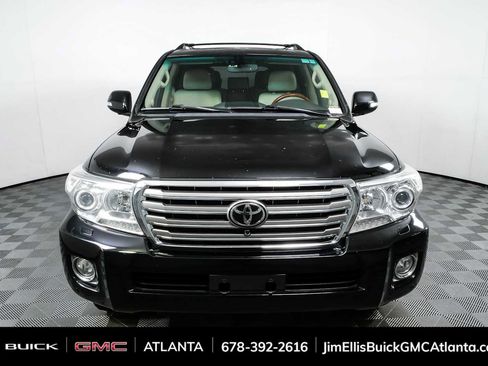 Used 2015 Toyota Land Cruiser AWD/4WD image 28
