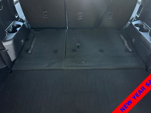 Used 2021 Toyota Highlander LE image 16