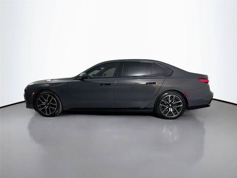 New 2026 BMW 750e xDrive AWD/4WD image 15