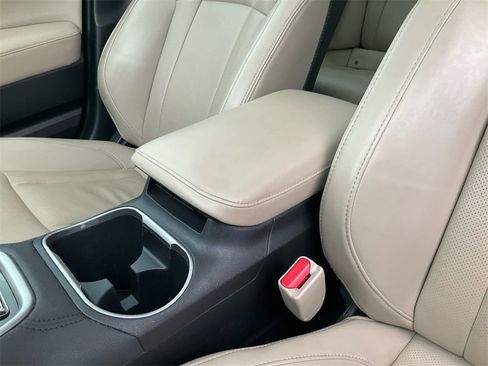 Used 2020 Subaru Legacy Limited image 11