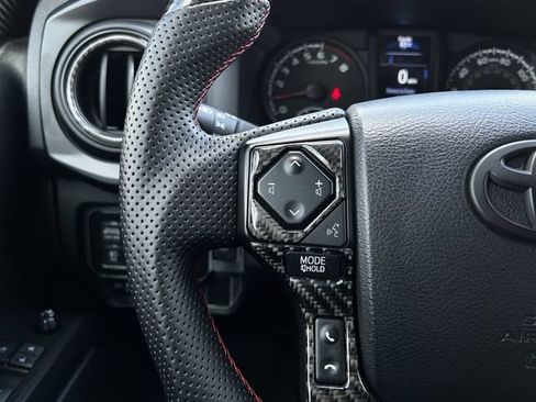 Used 2023 Toyota Tacoma SR AWD/4WD image 15