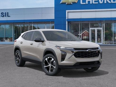 New 2026 Chevrolet Trax RS FWD image 7