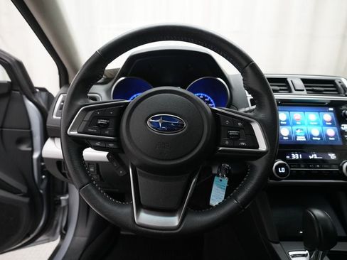 Used 2019 Subaru Outback 2.5i Premium AWD/4WD image 4