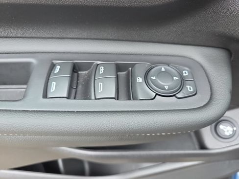 Certified 2024 GMC Terrain SLE w/ Driver Convenience Package FWD image 31