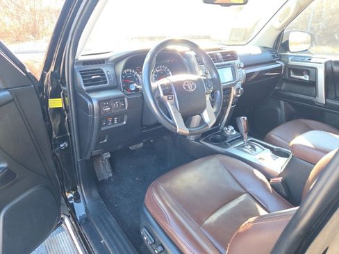 Used 2018 Toyota 4Runner Limited image 6