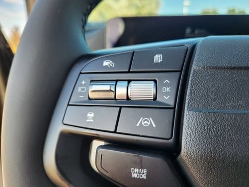 New 2026 Kia Sportage EX AWD/4WD image 16