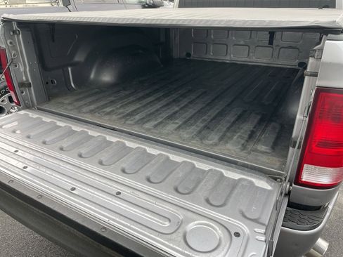 Used 2019 RAM 1500 Express w/ Express Value Package AWD/4WD image 38