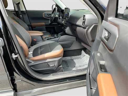 Used 2023 Ford Bronco Sport Outer Banks w/ Tech Package image 28