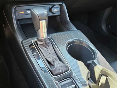 Used 2025 Honda Civic Sport image 24