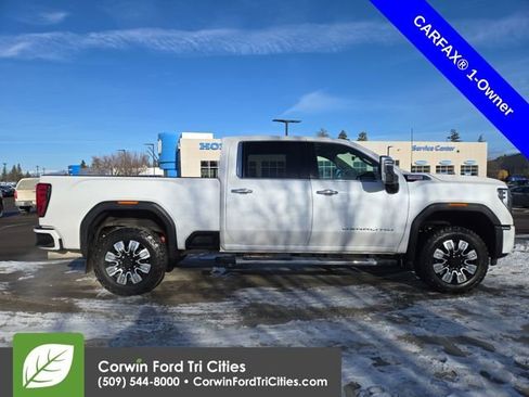 Used 2024 GMC Sierra 3500 Denali w/ Denali Reserve Package image 13