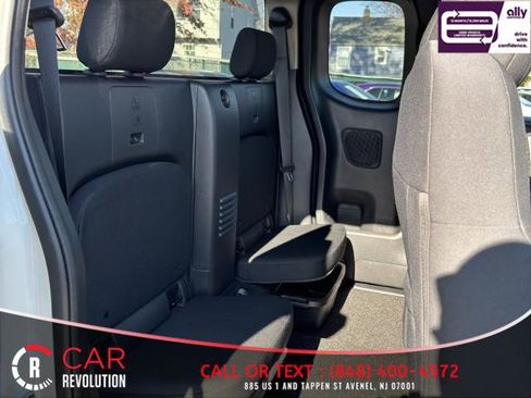 Used 2022 Nissan Frontier S RWD image 31
