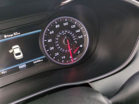 Used 2021 Genesis G70 2.0T RWD image 21