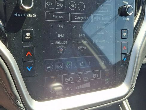 Certified 2025 Subaru Outback Premium w/ Tech Package 1 AWD/4WD image 14