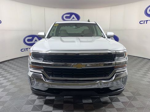Used 2018 Chevrolet Silverado 1500 LT w/ Texas Edition image 9