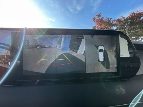 Used 2024 Hyundai Palisade SEL w/ Premium Package FWD image 15