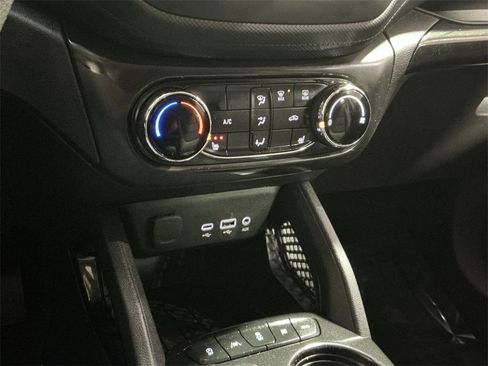 Used 2023 Chevrolet TrailBlazer LT image 29
