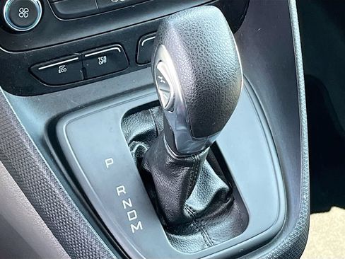 Used 2022 Ford Transit Connect XL FWD image 16