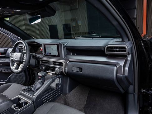 Used 2025 Toyota 4Runner TRD Sport image 18