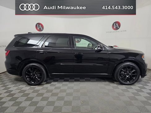 Used 2017 Dodge Durango R/T w/ Blacktop Package RWD image 3