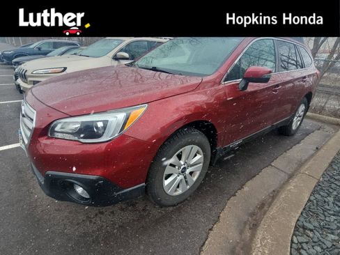 Used 2017 Subaru Outback 2.5i Premium image 1