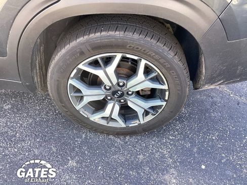Used 2021 Kia Seltos EX AWD/4WD image 11