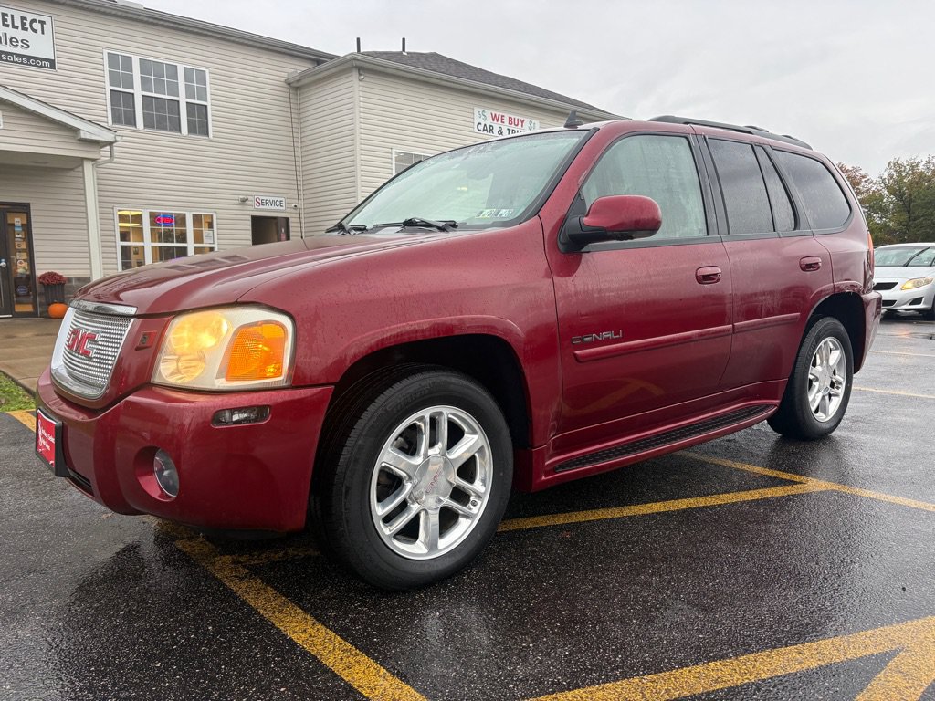Used 2008 GMC Envoy Denali AWD/4WD image 2