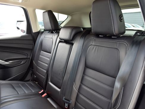 Used 2018 Ford Escape Titanium FWD image 18