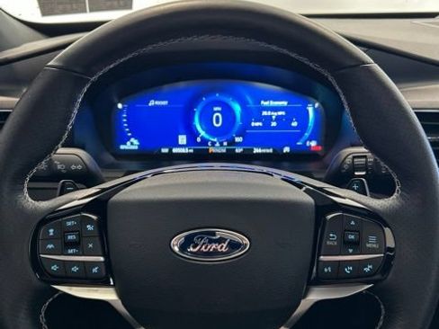 Used 2022 Ford Explorer ST w/ Equipment Group 401A AWD/4WD image 13
