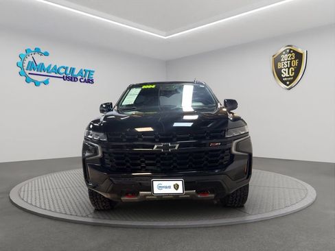 Used 2024 Chevrolet Suburban Z71 w/ Luxury Package AWD/4WD image 8