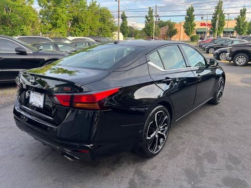 Used 2024 Nissan Altima 2.5 SR FWD image 6