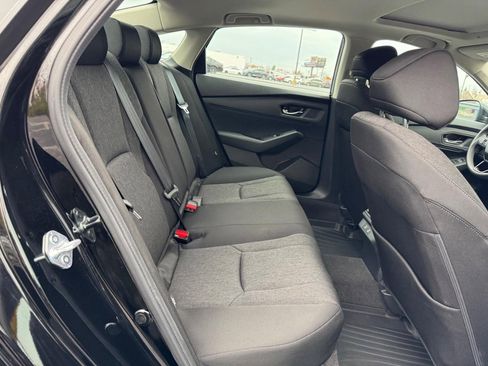 Certified 2025 Honda Accord SE image 10