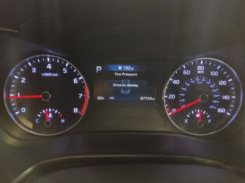 Used 2022 Kia Forte LXS FWD image 23