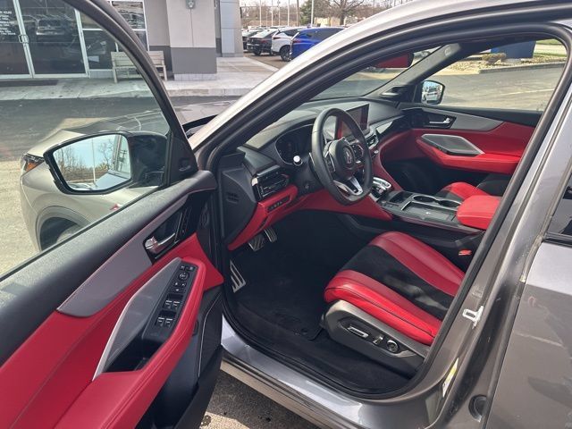 Used 2025 Acura MDX A-Spec AWD/4WD image 15