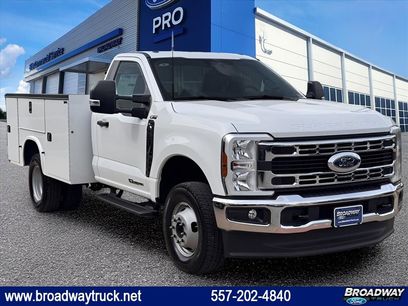 New 2025 Ford F350 XL w/ XL Chrome Package