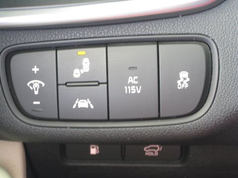 Used 2017 Kia Sorento SX FWD image 14