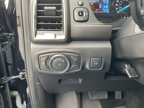 Used 2022 Ford Ranger Lariat w/ Tremor Off-Road Package image 31