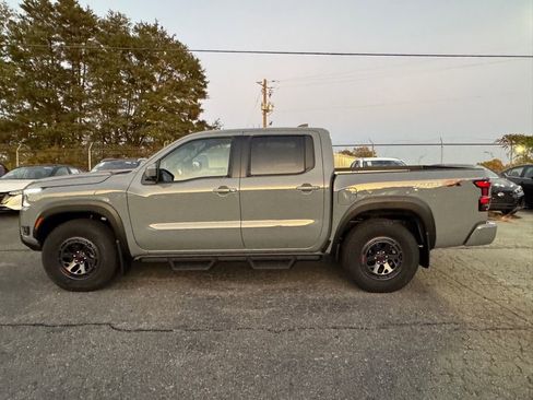 New 2026 Nissan Frontier PRO-4X w/ Pro-4x Convenience Package image 6